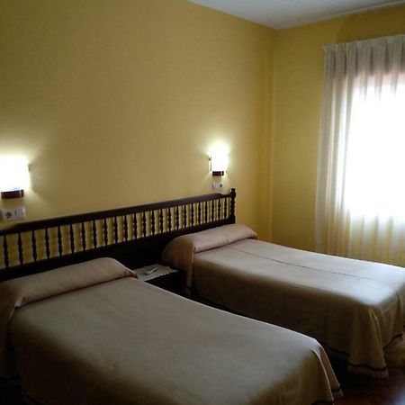 Hotel Corinto Pontevedra Kültér fotó