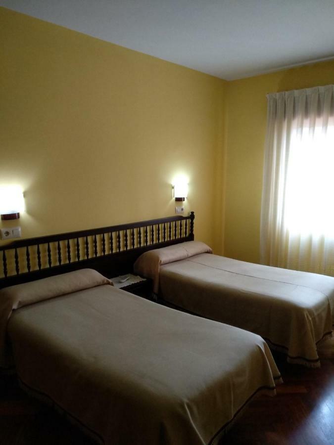 Hotel Corinto Pontevedra Kültér fotó