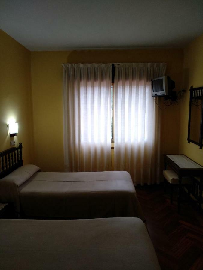Hotel Corinto Pontevedra Kültér fotó
